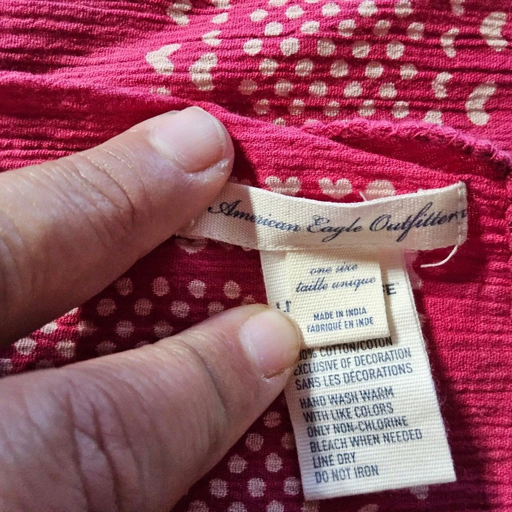 American Eagle Outfitters Scarf Pink Key‎ Print Lightweight Accessory